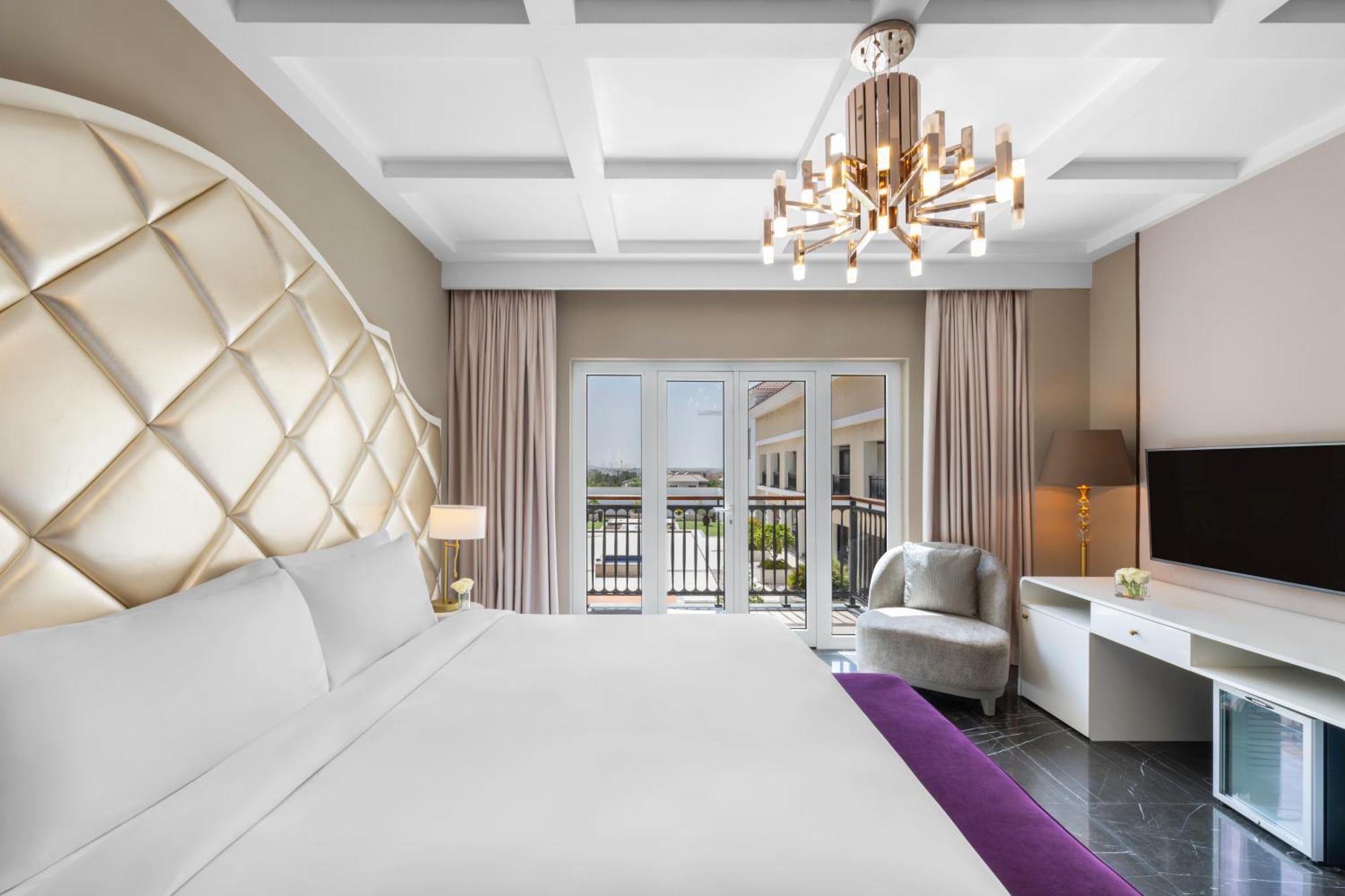 Al Habtoor Polo Resort Dubai Eksteriør bilde Deluxe Room